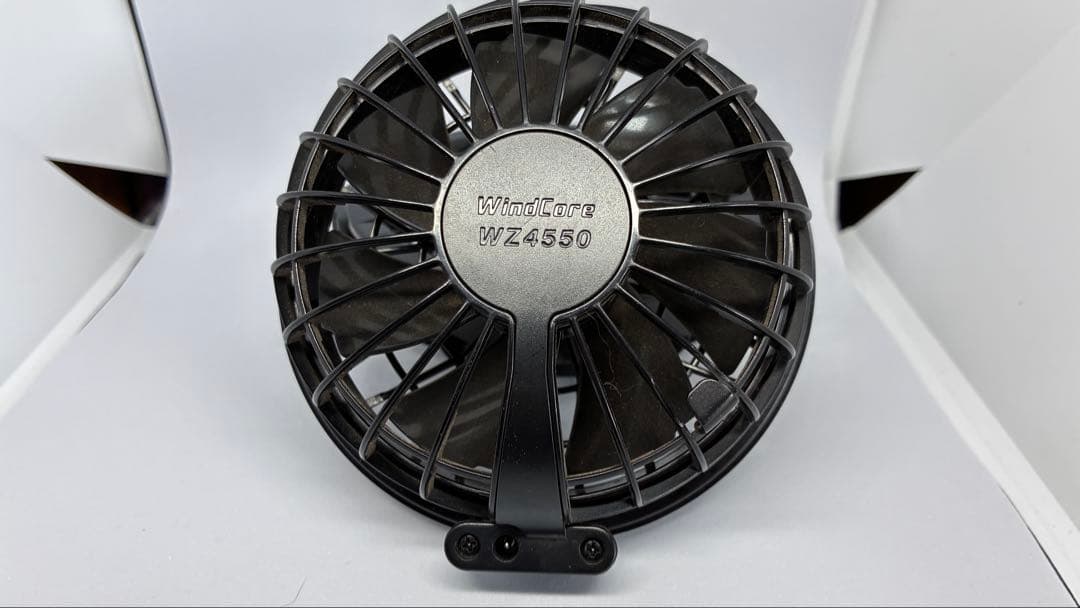 wind core 空調服 フード付きベストとファン2個　バッテリーセット