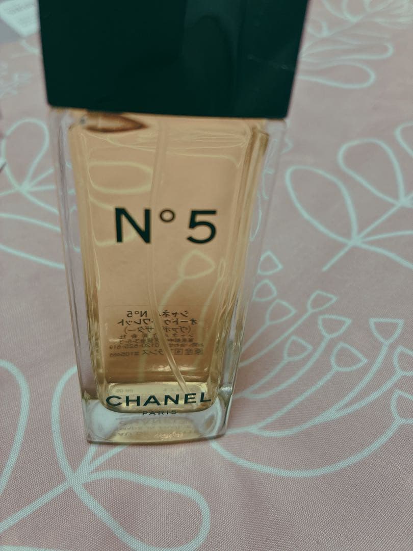 シャネル N゜5 オードゥ トワレット(ヴァポリザター) 100ml