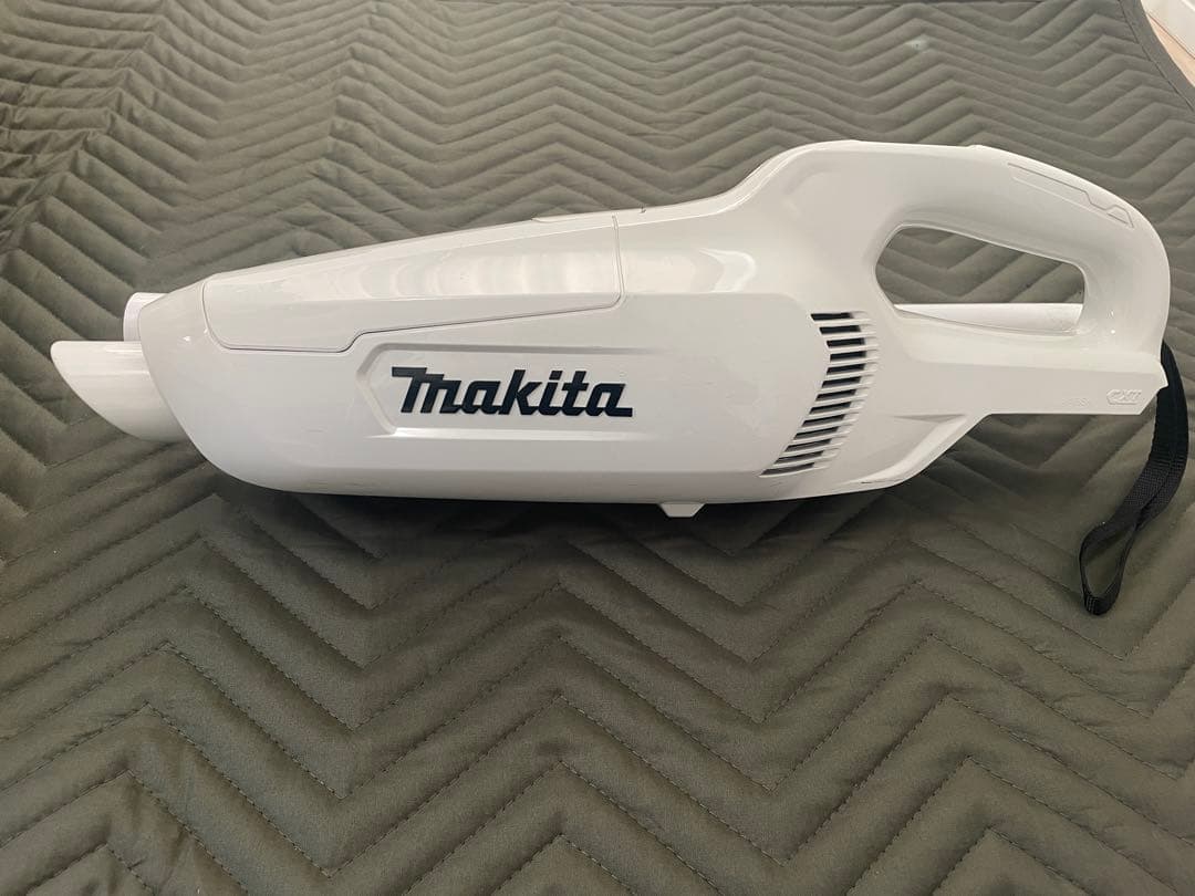 Makita 掃除機 CL107FD 一式 充電器・バッテリー付き