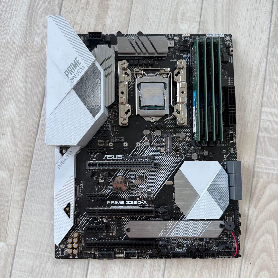Intel Core i7-9700k マザーボード おまけ付き