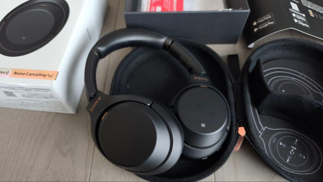 SONY ワイヤレスヘッドホン WH-1000XM3 ノイズキャンセリング ソニ