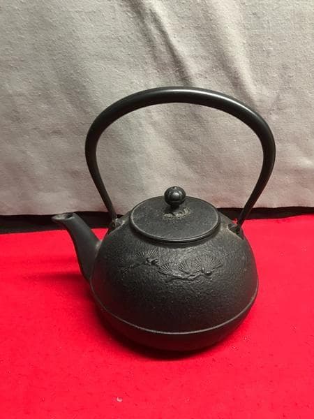 Y 中古 南部鉄瓶 南部鉄器 やかん 松の木模様 和風 工芸品 骨董品 S