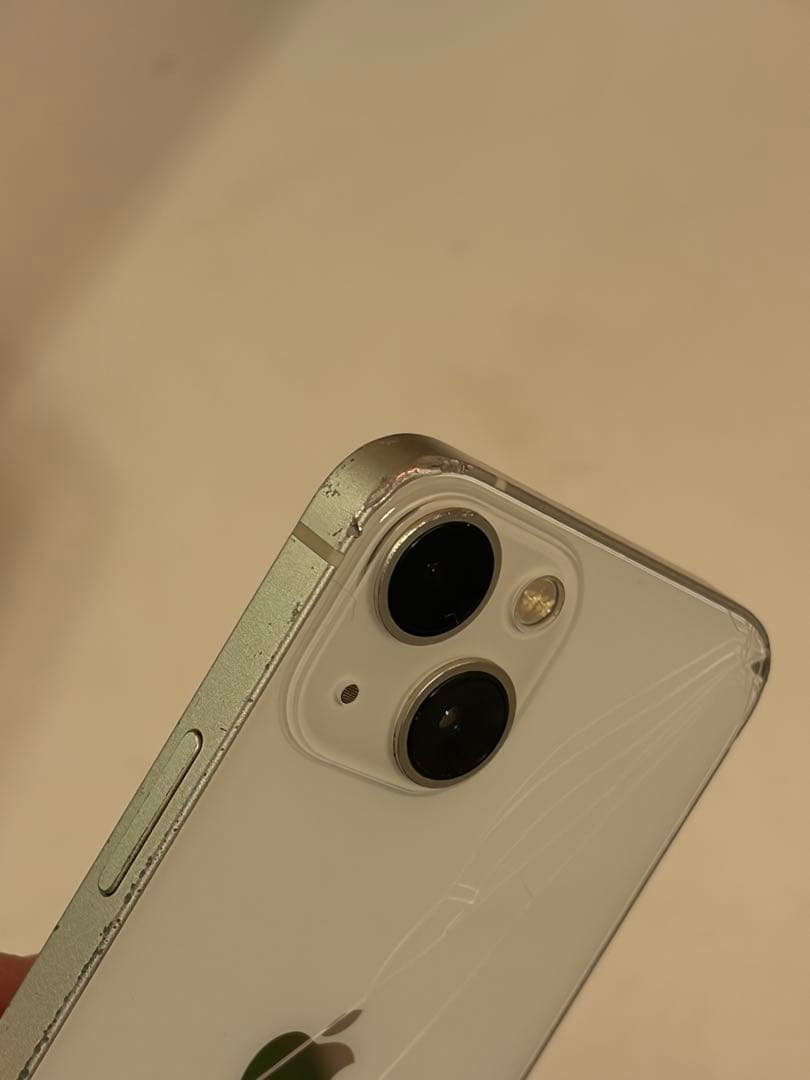 Apple iPhone 13 mini ホワイト 【動作確認済】