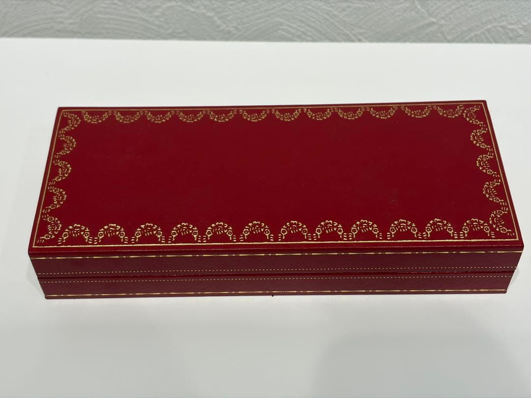 Cartier 黒 メタルボールペン 専用ケース付き