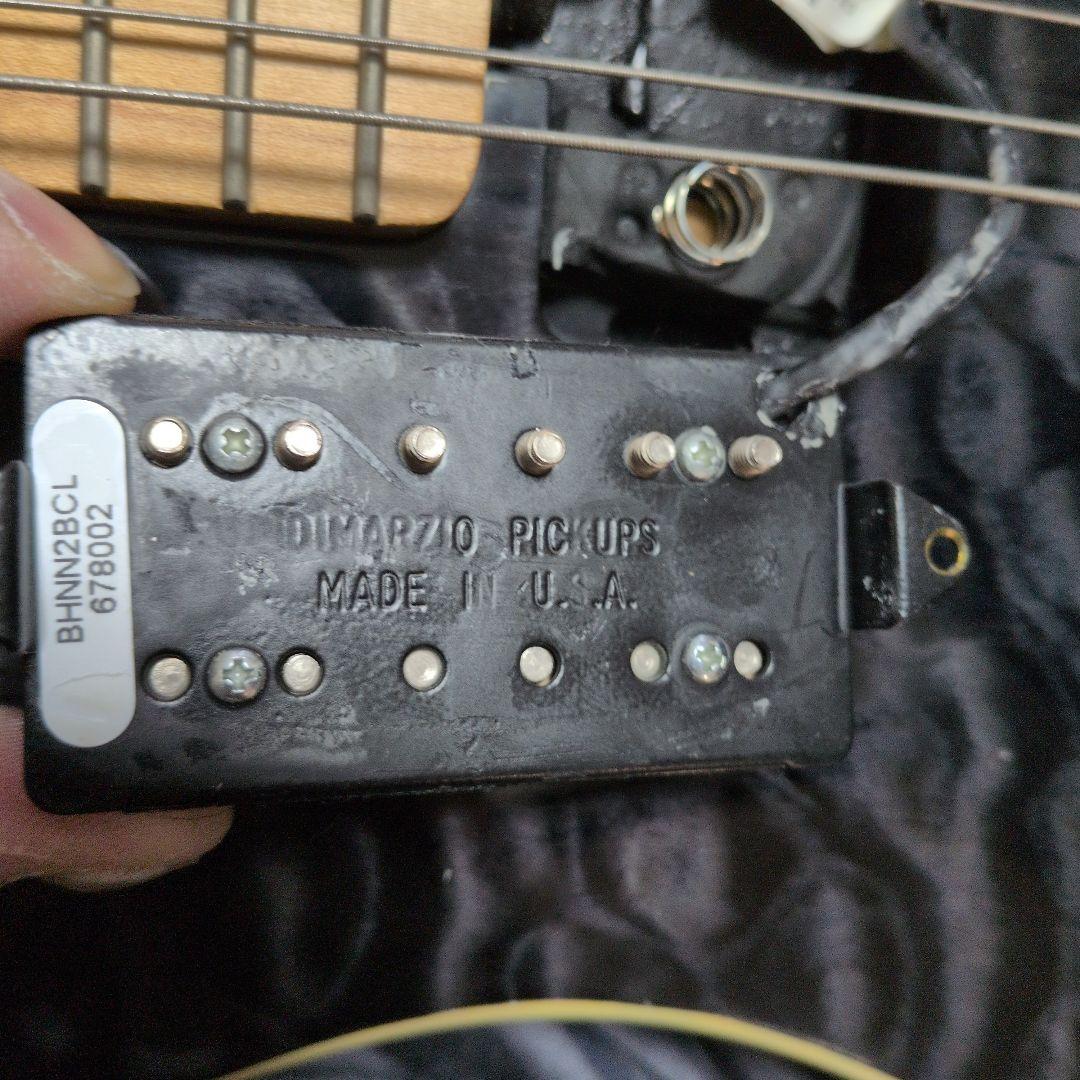 Sterling by Musicman AX40D ギター EVHカスタム