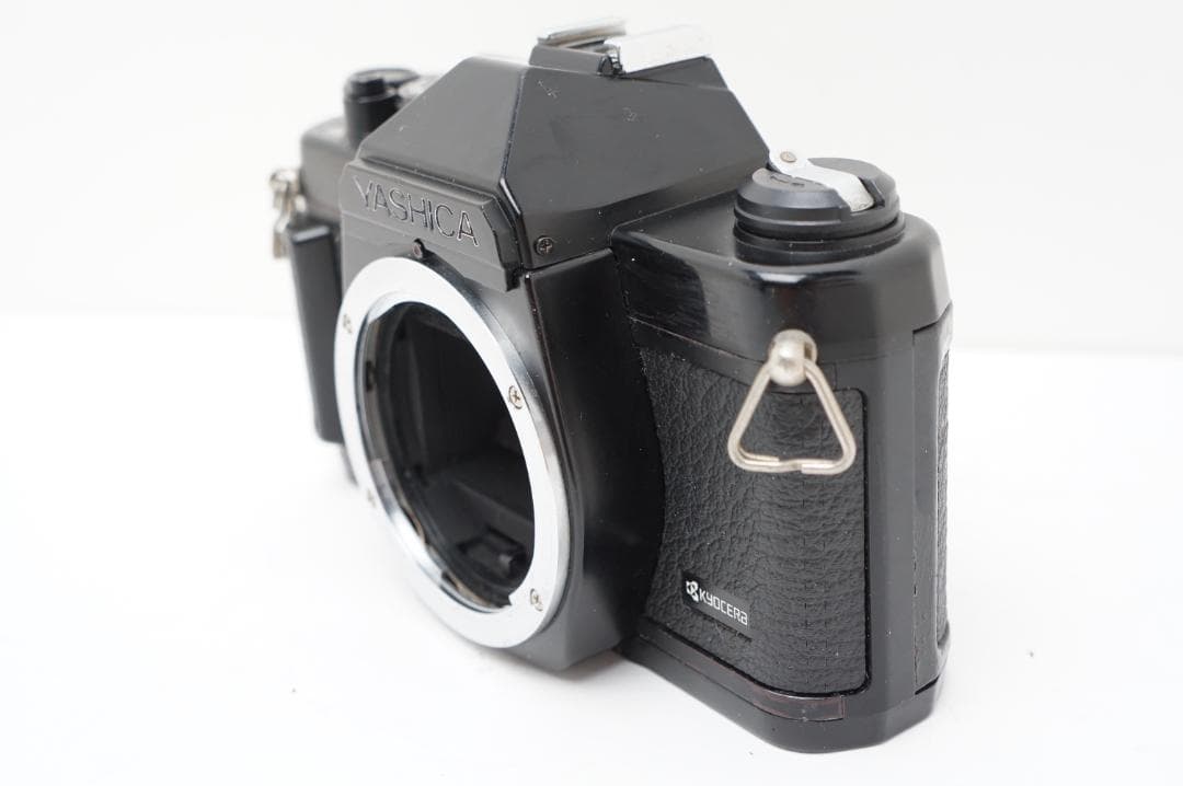 ＜動作＞YASHICA FX-3 2000 フィルム　一眼レフ