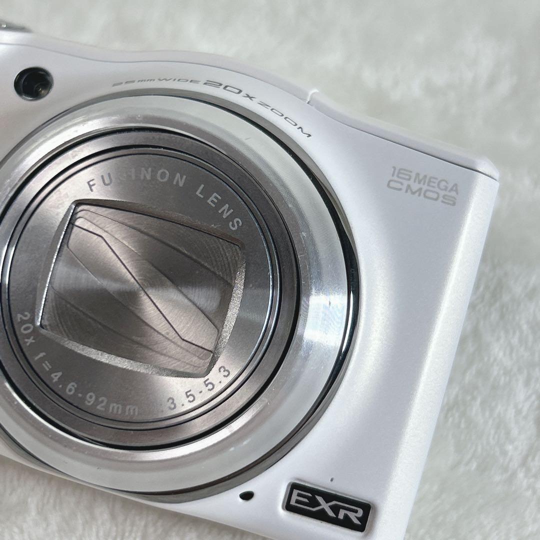 ✨動作品✨ FUJIFILM FINEPIX F770EXR コンデジ　訳あり