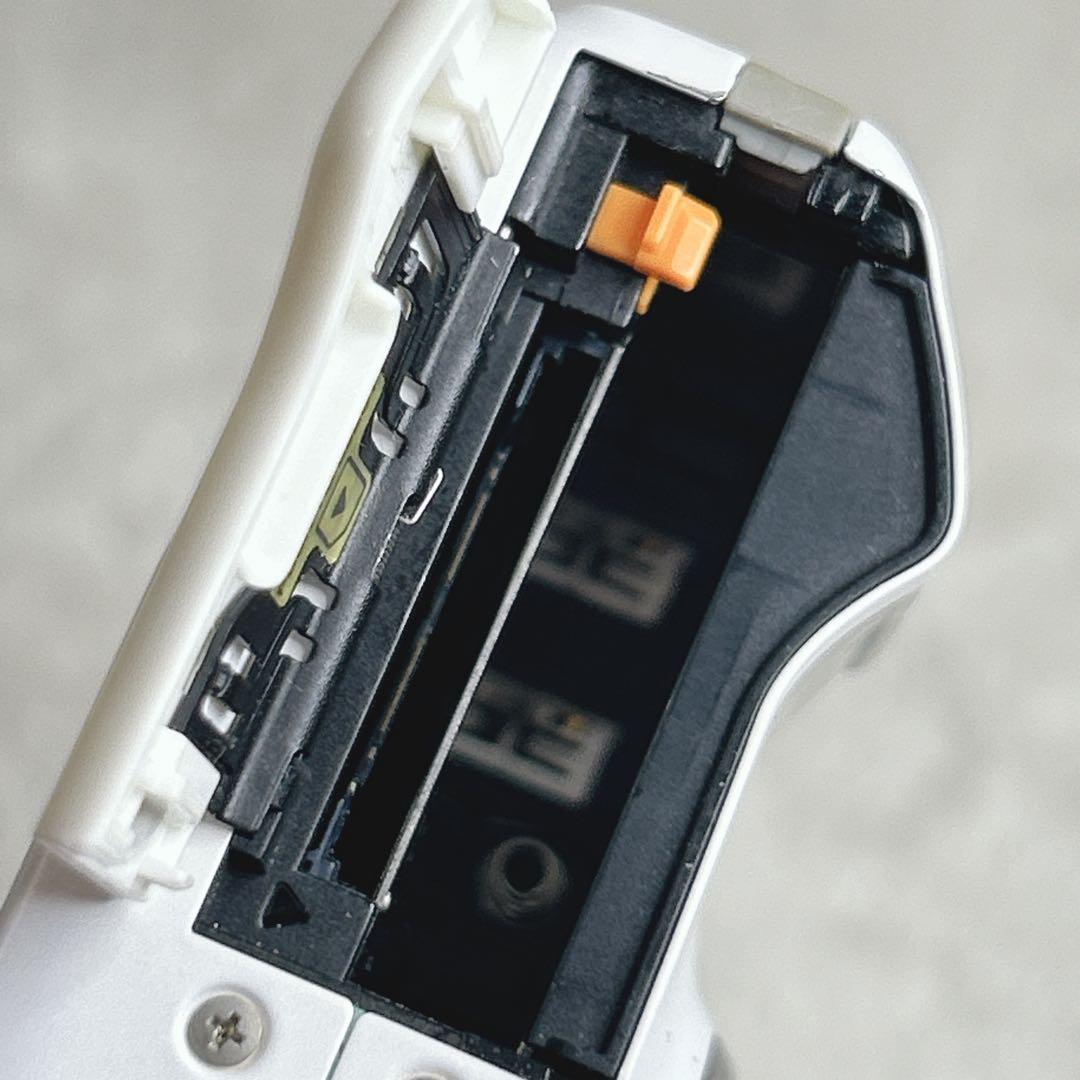✨動作品✨ FUJIFILM FINEPIX F770EXR コンデジ　訳あり