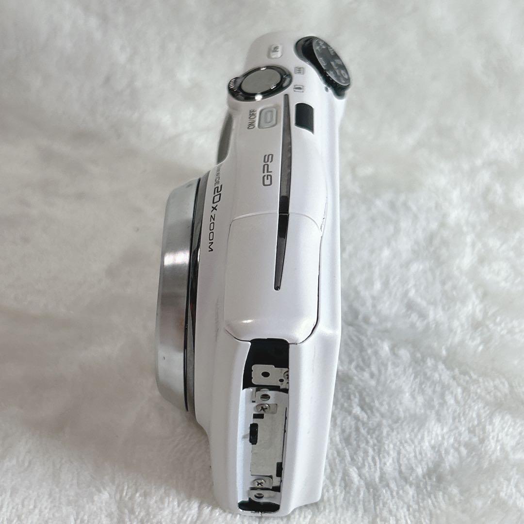 ✨動作品✨ FUJIFILM FINEPIX F770EXR コンデジ　訳あり