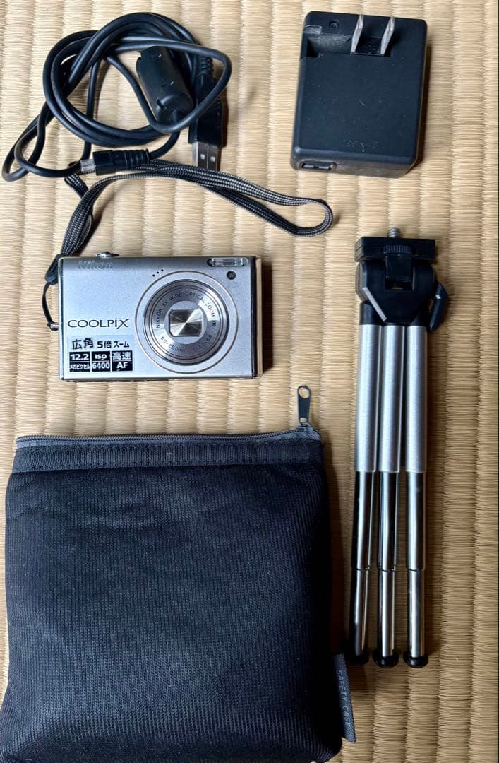 【動作確認済】Nikon COOLPIX S640 付属品多数 デジタルカメラ