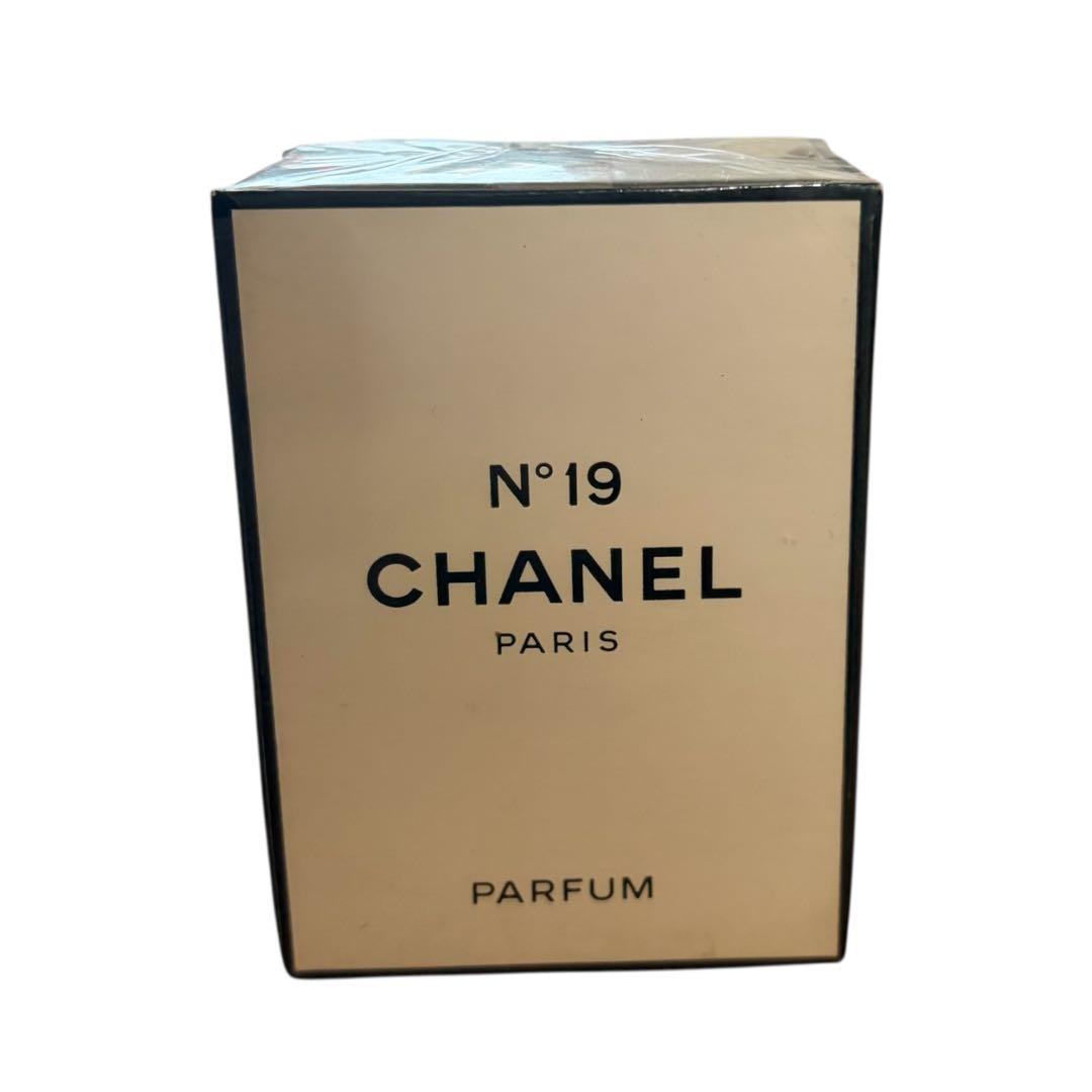 CHANEL シャネル N°19 PARFUM 14ml 未開封 フィルム付