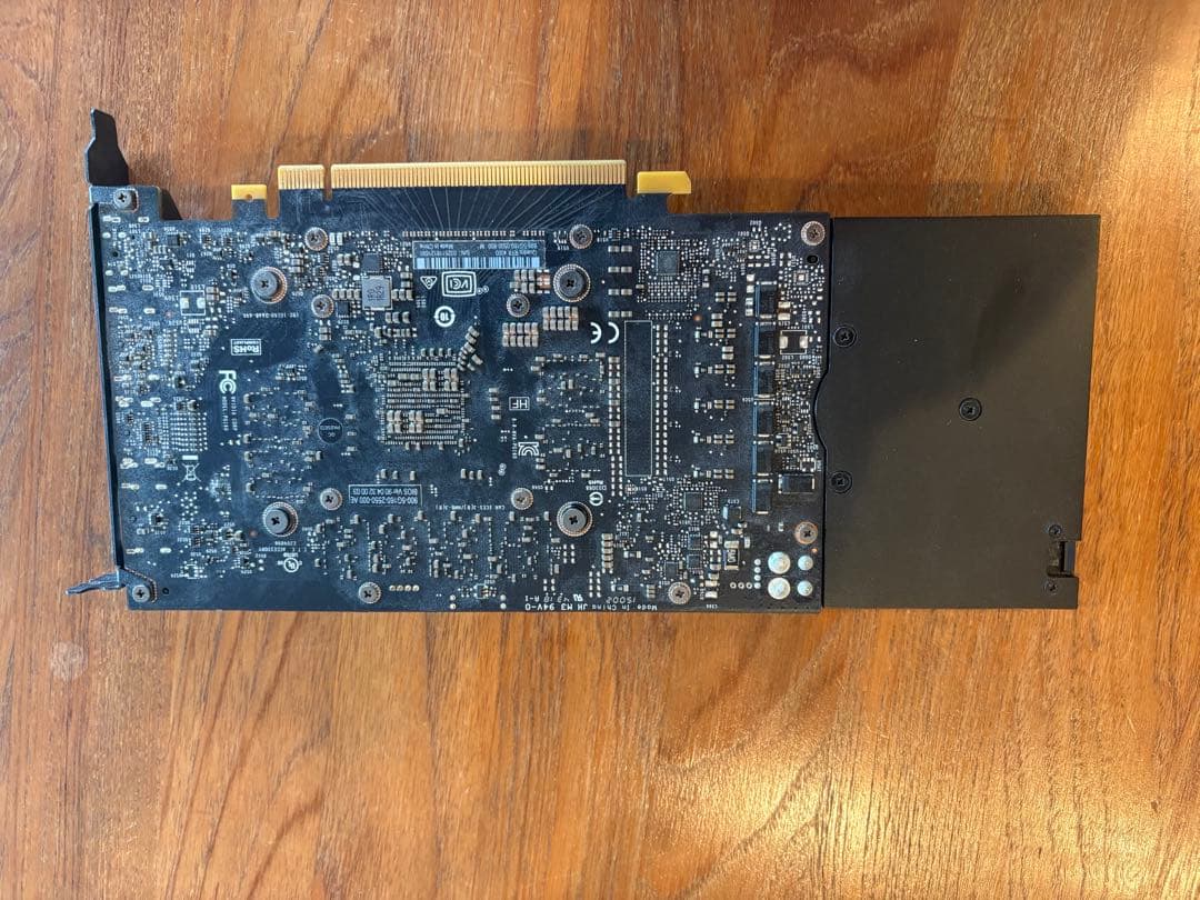 NVIDIA Quadro RTX 4000 グラフィックボード 動作確認済み