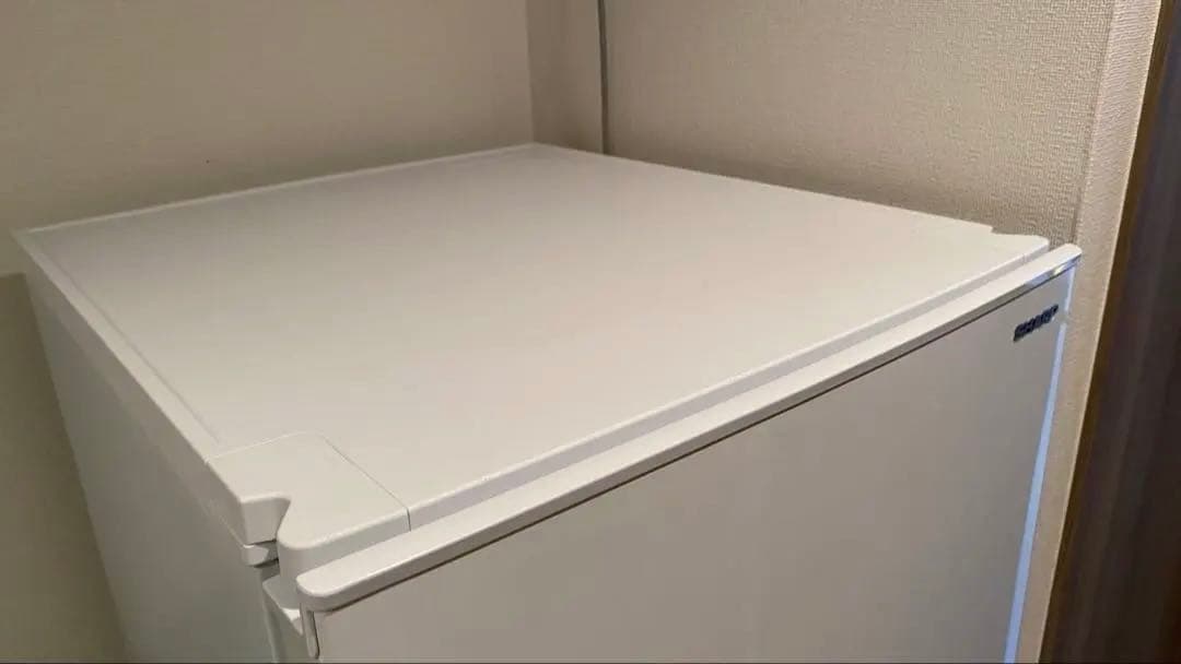 2021年製 SHARP 冷蔵庫 152L SJ-D15HJ-W 送料込み