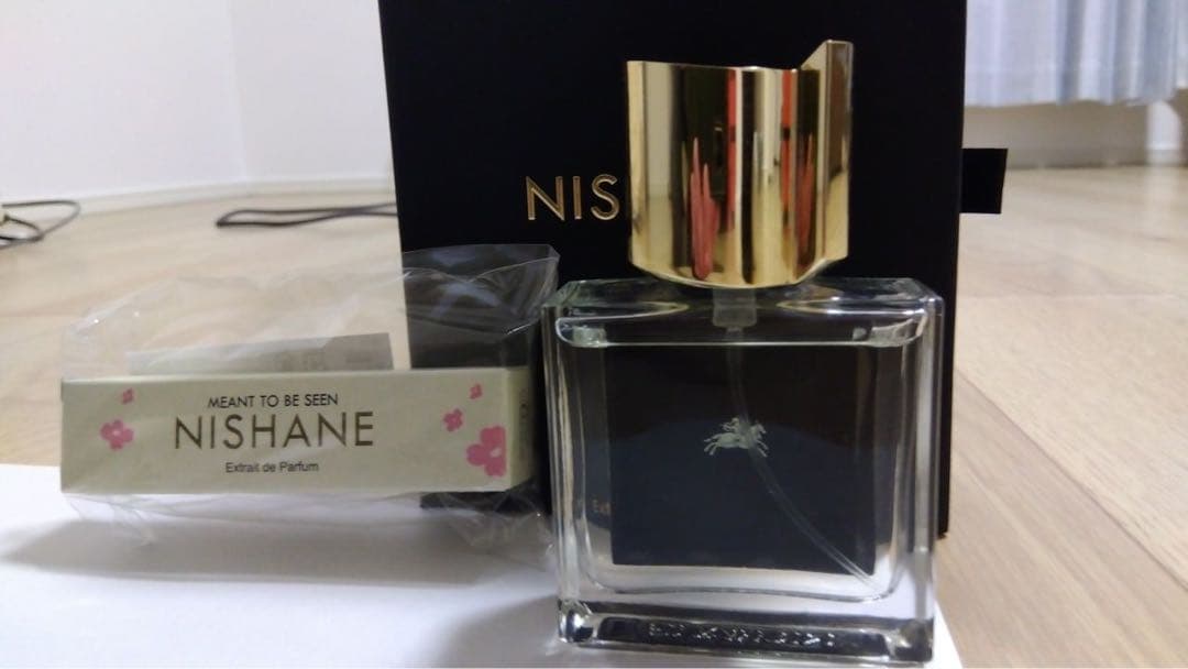 Nishane ウーロンチャ　X　ウーロンチャ　テン　50ml　おまけ付き
