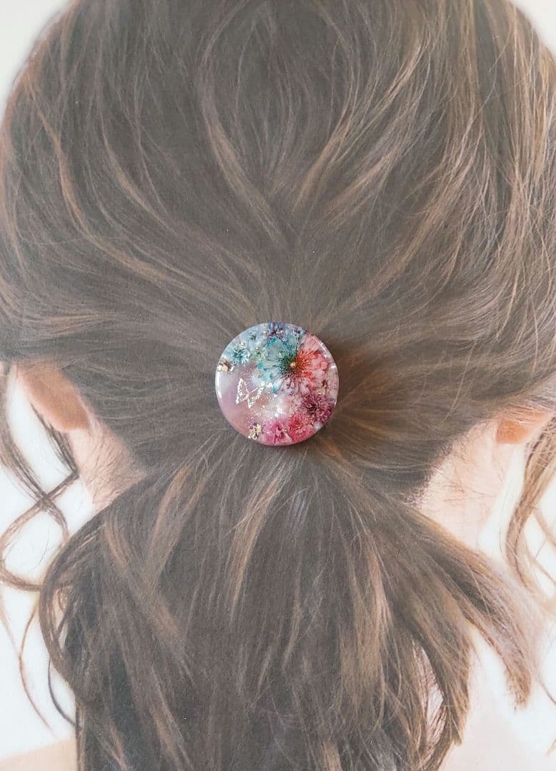 【1020】レジン　マトリカリア　ヘアゴム　ポニーフック　ブロ―チ　ハンドメイド