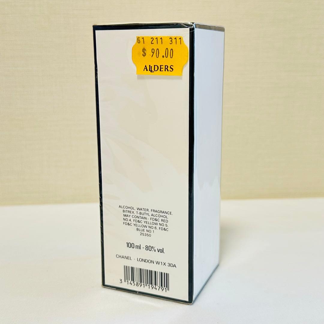 新品未開封　シャネル　N°19 No19 オードトワレ　香水　100ml
