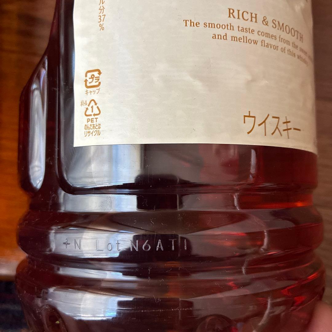 ブラックニッカとトリス　4リットルセット