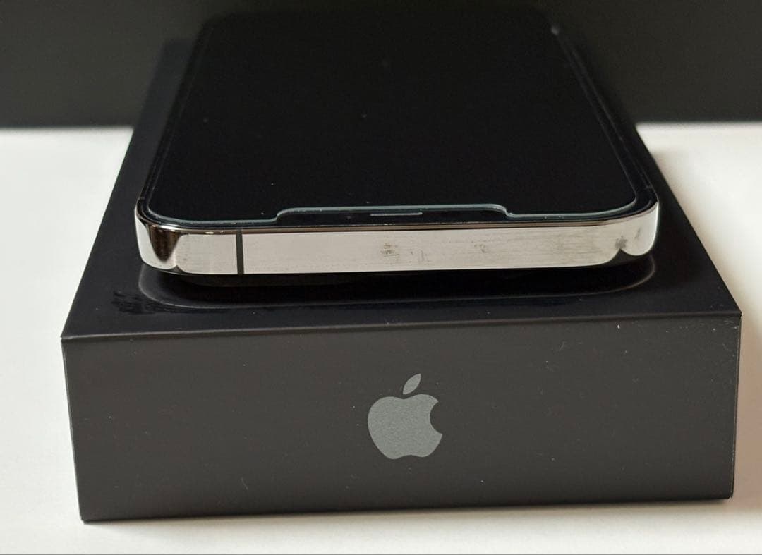 スマートフォン本体 iPhone12pro max 256GB