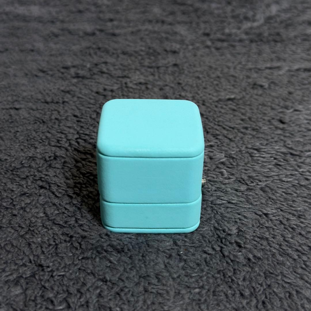 【極美品】Tiffany & Co. ティファニーブルー リングケース　空箱