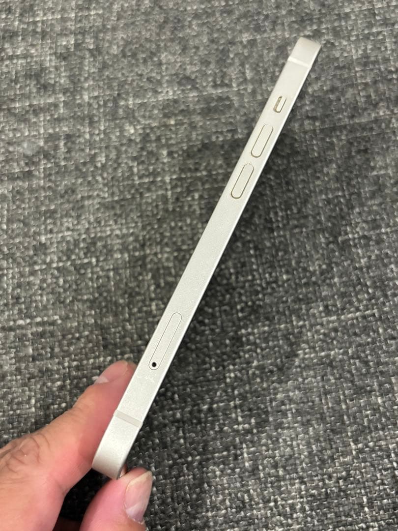 Apple iPhone14本体 128GB スターライト