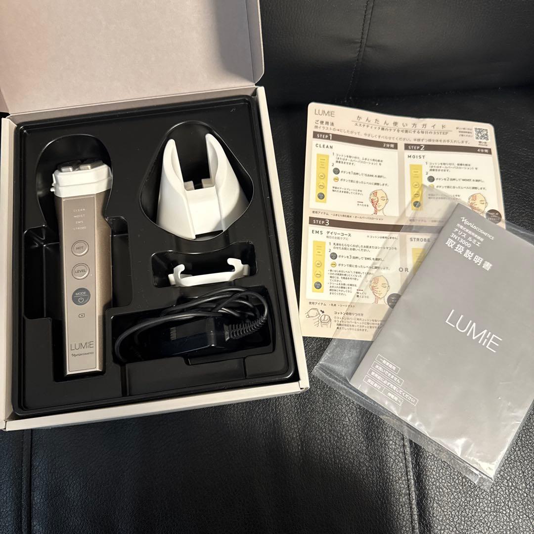 LUMiE 美顔器 Naris Cosmetics