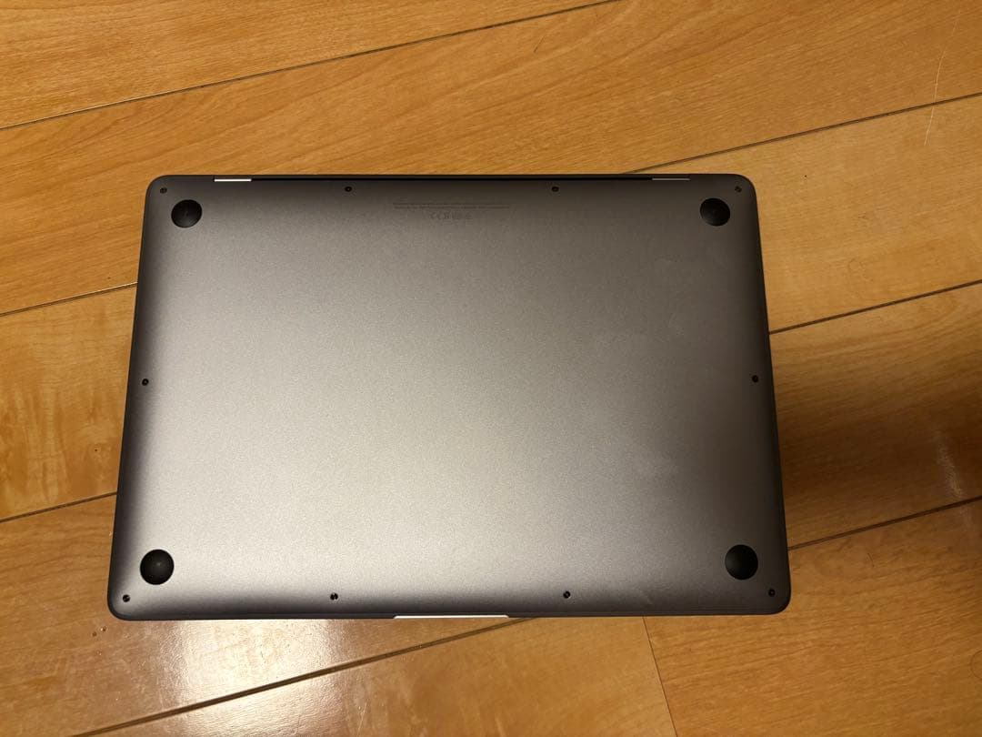 MacBook本体 MacBook Air M1 8/256GB