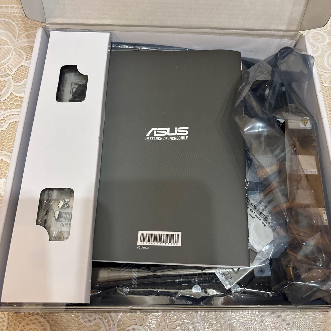 ASUS B760M-A D4 マザーボード