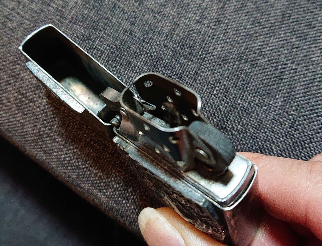 zippo 天然ダイヤ タイガー リミテッド エディション
