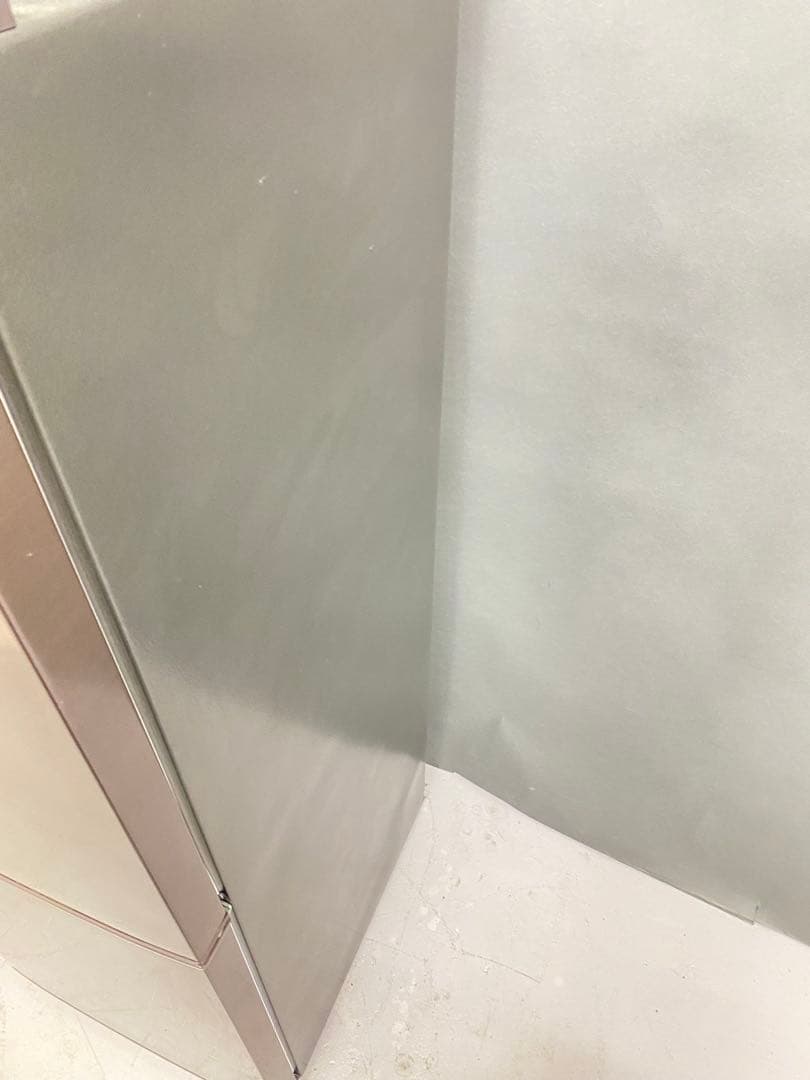 SHARP 冷蔵庫 大容量　280L 美品　国内メーカー　高品質　メタリック