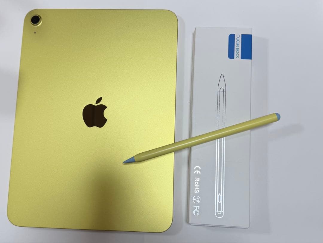 iPad 11世代16A 本体 イエロー ／ミッキー柄カバー／ペンシル付き