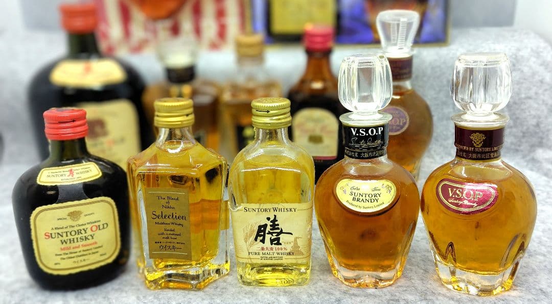 サントリー 響 山崎 白州 ローヤル など　ミニボトル コレクション