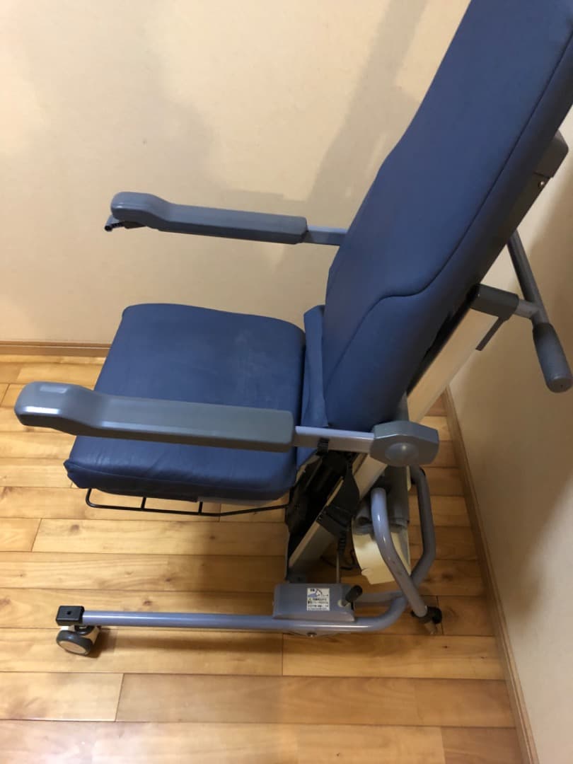 車いす　ＫＯＭＵＲA 床走行式移動用リフト　コロロ コムラ
