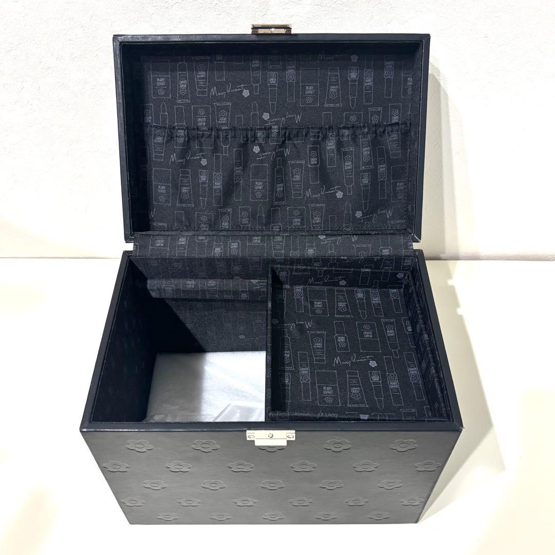 【未使用】MARY QUANT マリークワント デイジーメークアップボックス