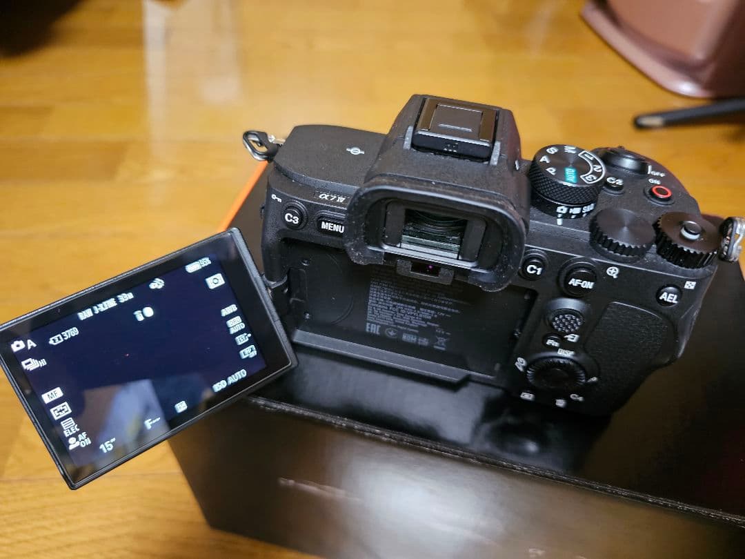 SONY α7 IV ILCE-7M4 と FE20-70mmf4G セット
