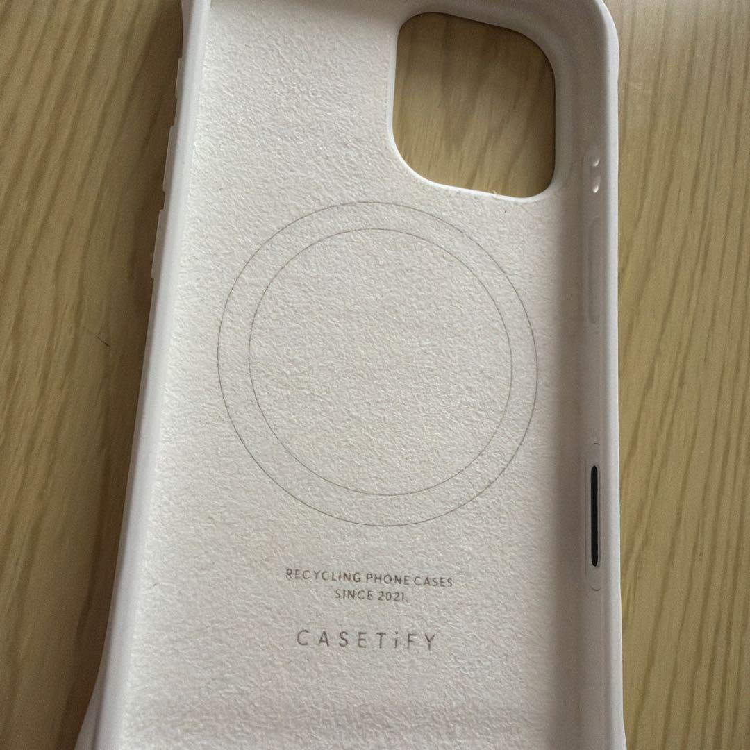 casetify ウェーブシリコンケース iPhone17 ホワイト
