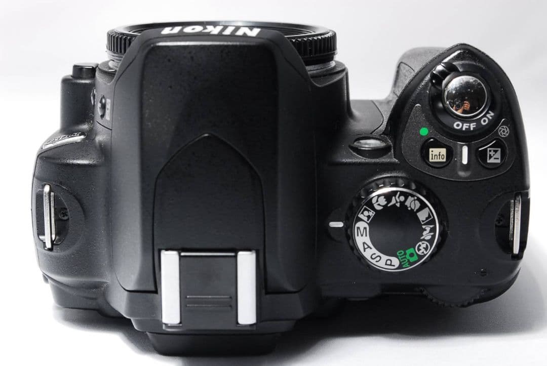 ♥一眼デビュー最適♥Nikon D40♥AF-S標準レンズ♥すぐ撮影OK