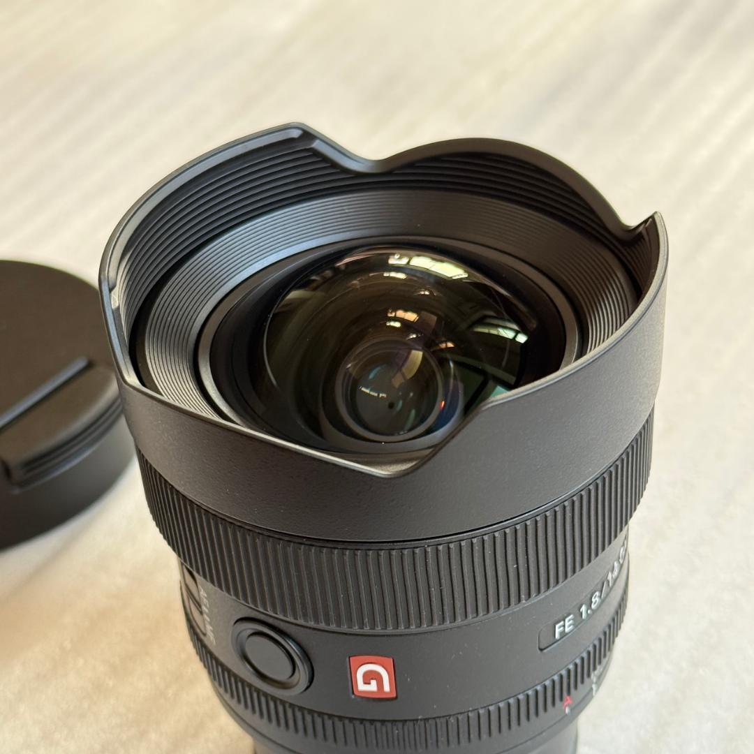 美品 SONY SEL14F18GM FE14 F1.8 GM 単焦点レンズ