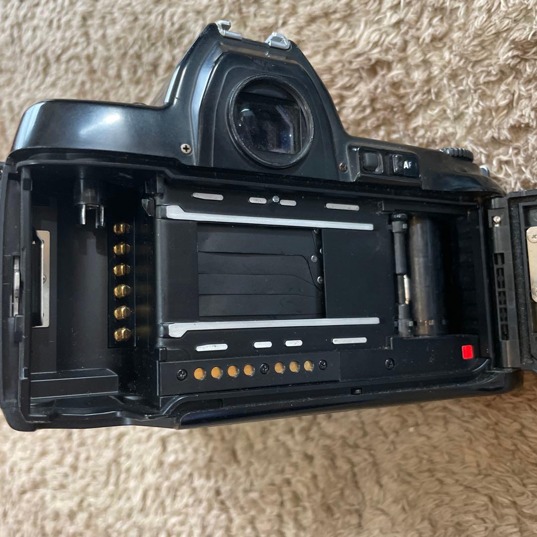 Nikon F-801 一眼レフカメラ
