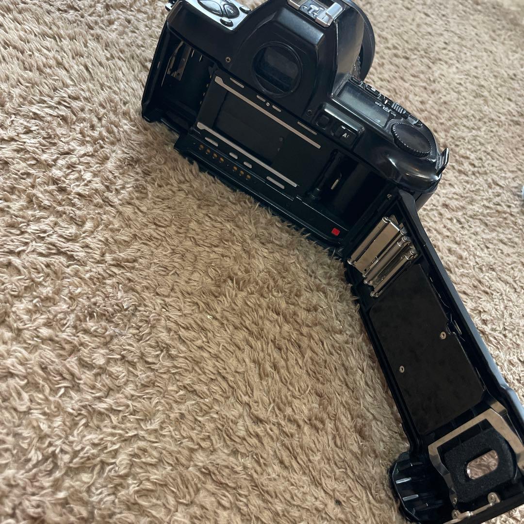 Nikon F-801 一眼レフカメラ