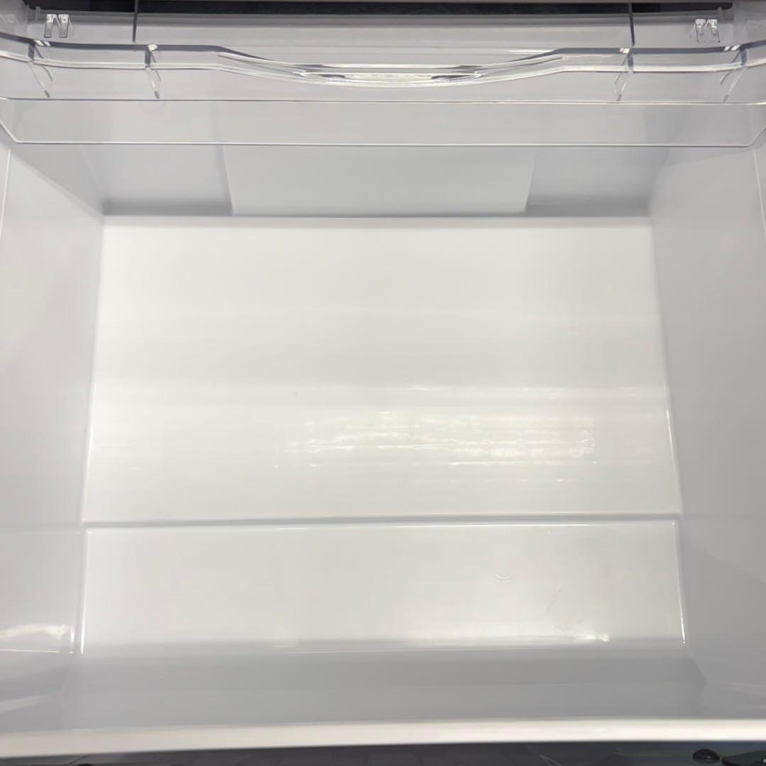 023 関東圏　2021年製　大型冷蔵庫　未使用品　300L強　左開き　未使用品