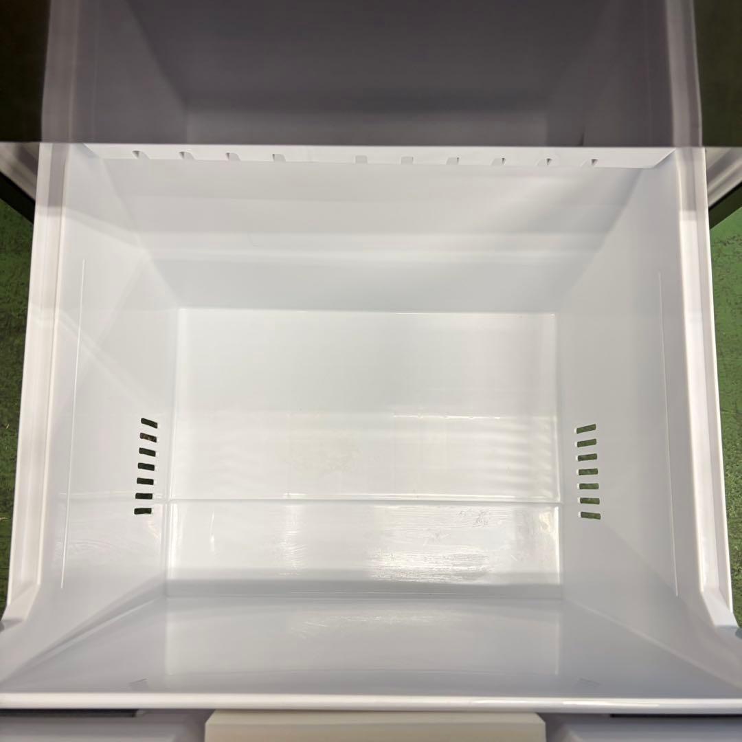 023 関東圏　2021年製　大型冷蔵庫　未使用品　300L強　左開き　未使用品