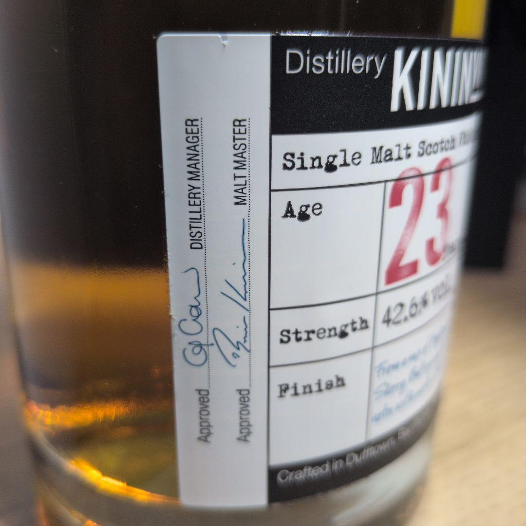 キニンヴィ　２３年　３５０ml alc４２%