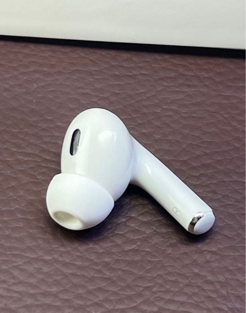 AirPods pro第2世代イヤホン右耳のみ A2698正規品動作品音質正常