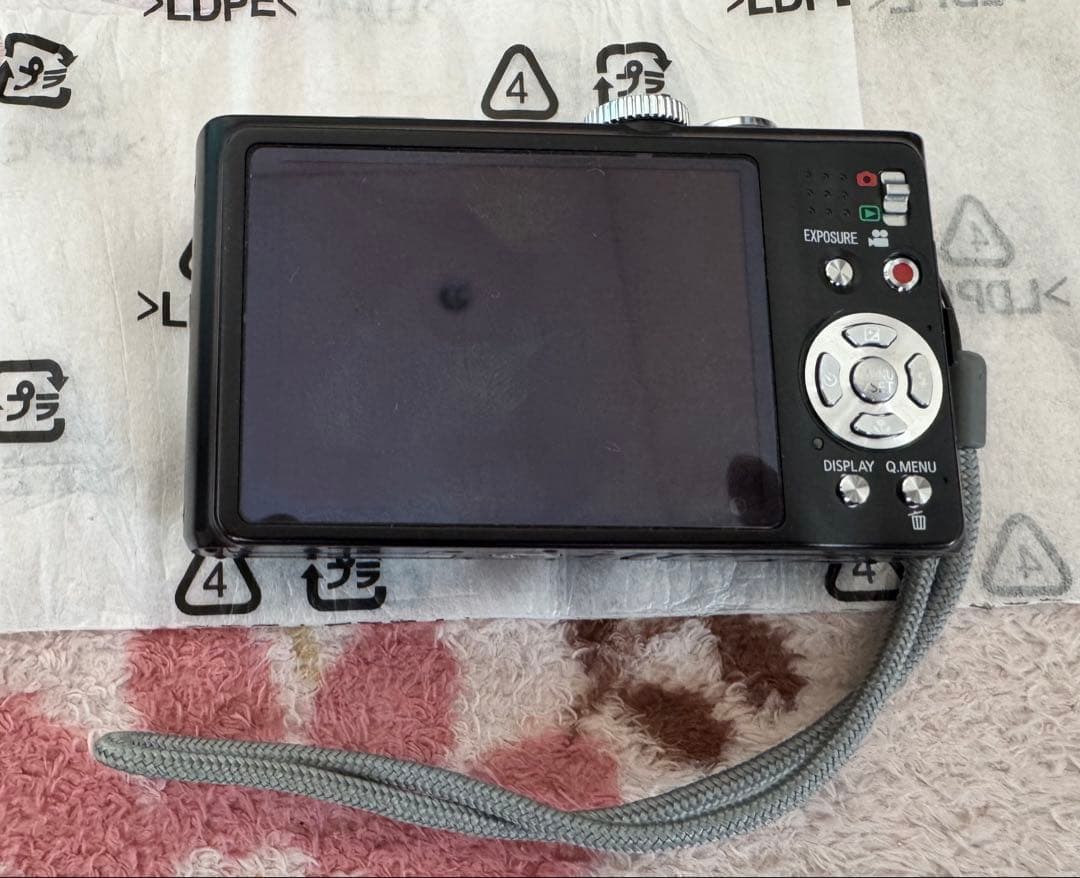 PanasonicLUMIX DMC-TZ10 コンパクトデジカメSDカード付属