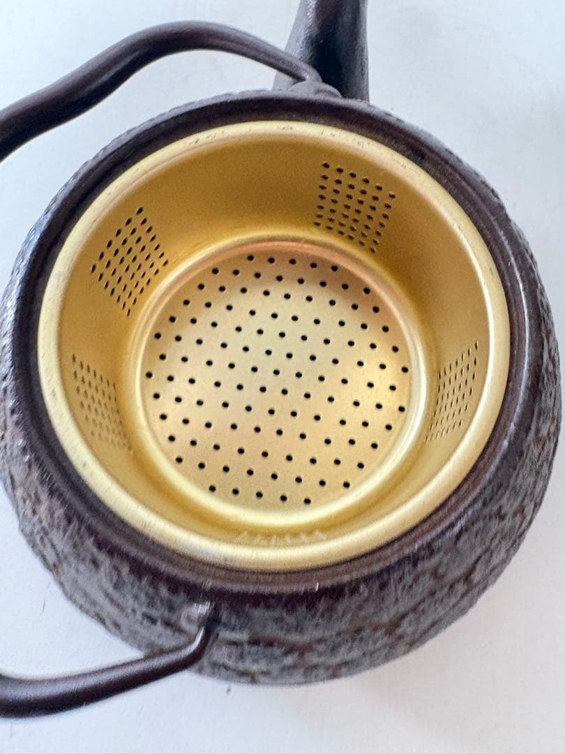 南部鉄器 照光堂 急須 0.6L 桜柄 アルミ製茶こし付 ホーロー引き 新品