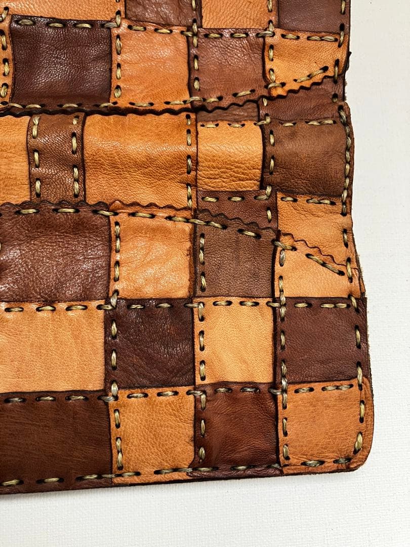 モロッコ　レザー チェック柄 長財布