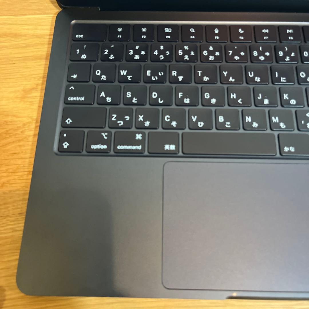 Apple Mac Book Air M2 2022 13.6インチ M2