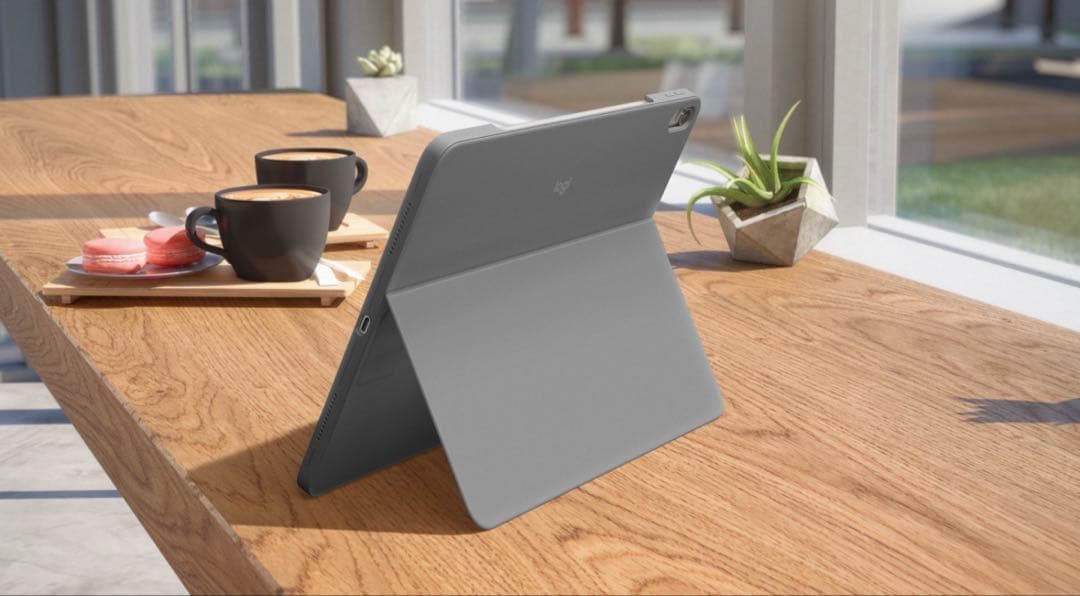 Logicool Combo Touch iPad Air 13インチ