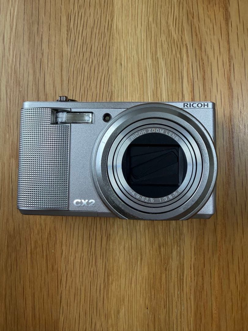 RICOH デジタルカメラ CX2 シルバー 純正ケース付き