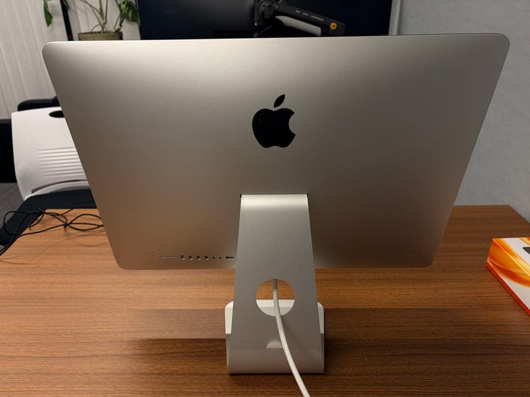iMac Retina 4K 21.5インチ 2019年モデル 1TD SSD
